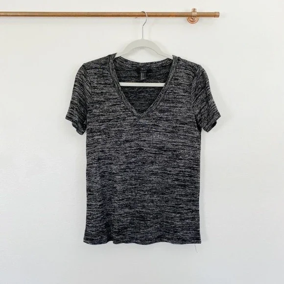 Forever 21 Grey Henley Tee Small - Picture 2 of 5